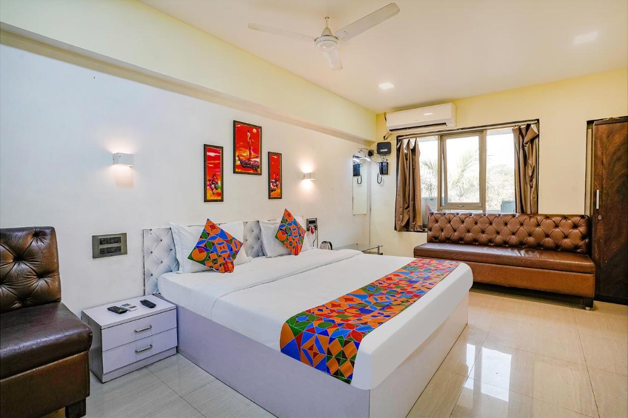 Fabexpress White House - Nr Midc Khargar Hotel Koparpada Exterior photo