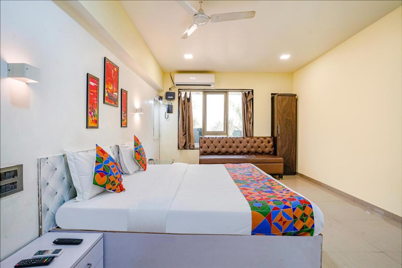 Fabexpress White House - Nr Midc Khargar Hotel Koparpada Exterior photo